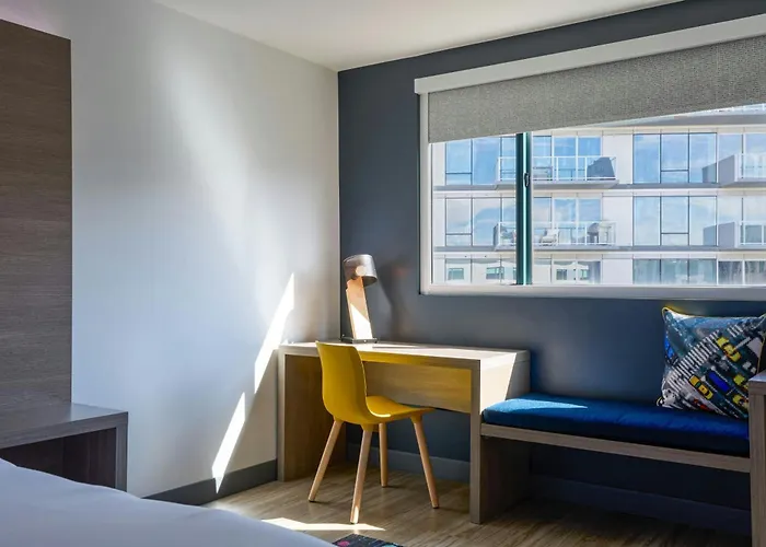 Aloft By Marriott Hotel 3*