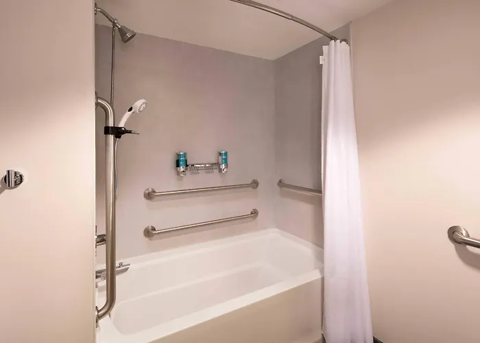 Hotel Aloft By Marriott